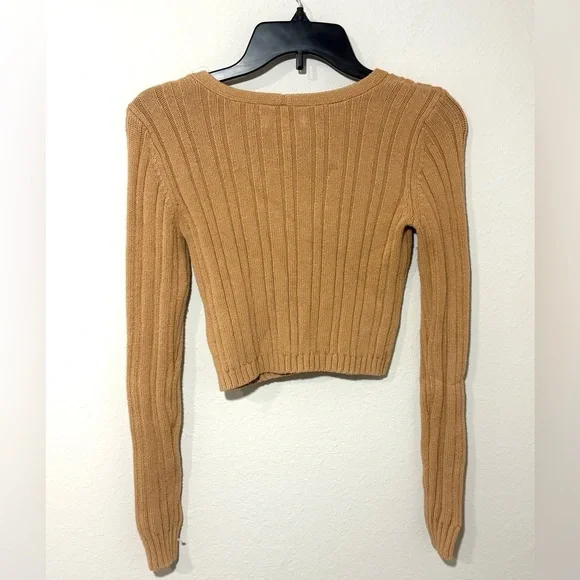 Hollister Tan Cable Knit Cropped Cardigan – Size XS - Picture 3 of 3